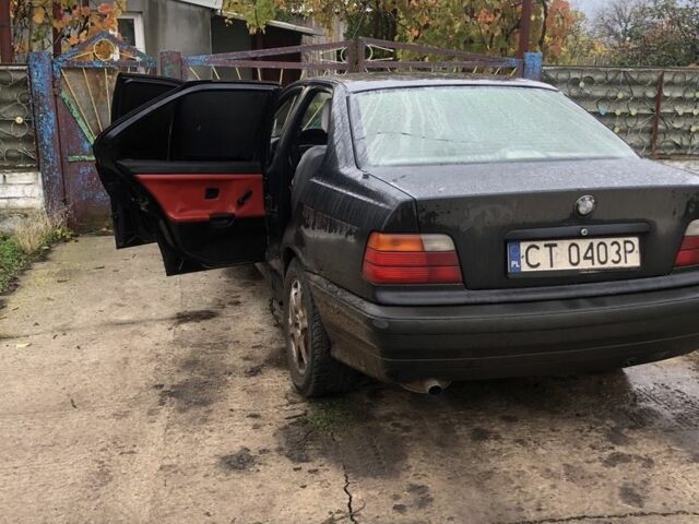 Черный БМВ 3 Серия, объемом двигателя 1.6 л и пробегом 400 тыс. км за 1300 $, фото 10 на Automoto.ua