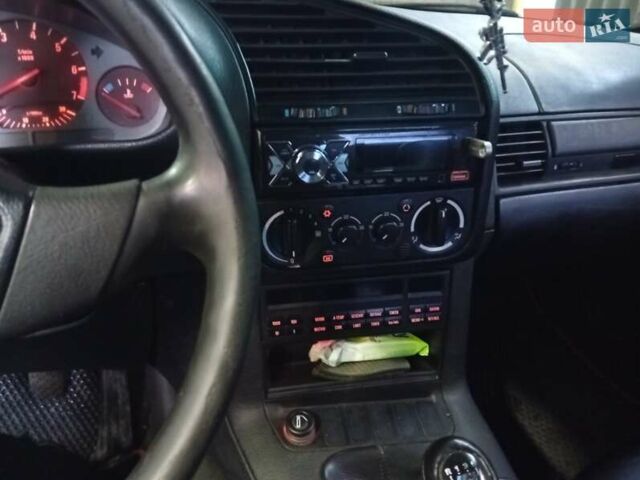 Черный БМВ 3 Серия, объемом двигателя 2.5 л и пробегом 400 тыс. км за 3906 $, фото 12 на Automoto.ua