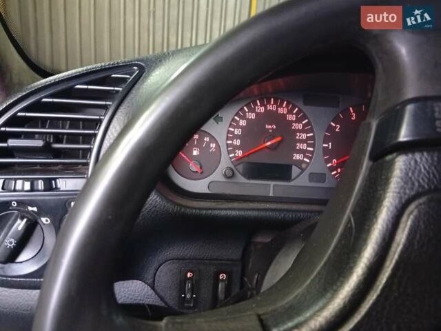 Черный БМВ 3 Серия, объемом двигателя 2.5 л и пробегом 400 тыс. км за 3906 $, фото 10 на Automoto.ua