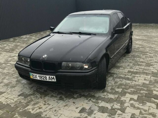 Чорний БМВ 3 Серія, об'ємом двигуна 2 л та пробігом 360 тис. км за 2550 $, фото 4 на Automoto.ua