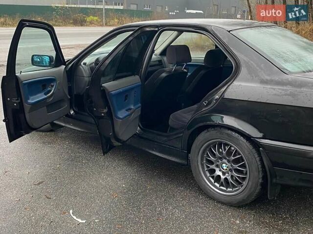 Черный БМВ 3 Серия, объемом двигателя 1.99 л и пробегом 420 тыс. км за 3300 $, фото 17 на Automoto.ua