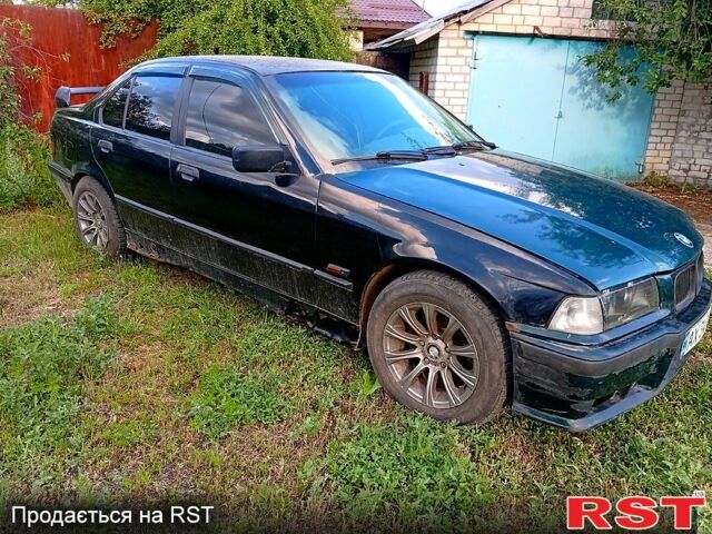 Чорний БМВ 3 Серія, об'ємом двигуна 1.8 л та пробігом 299 тис. км за 1900 $, фото 2 на Automoto.ua