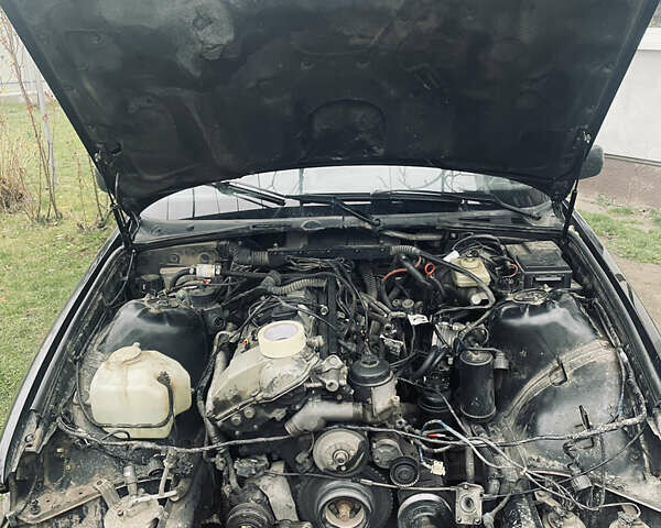 Черный БМВ 3 Серия, объемом двигателя 1.99 л и пробегом 245 тыс. км за 5200 $, фото 20 на Automoto.ua