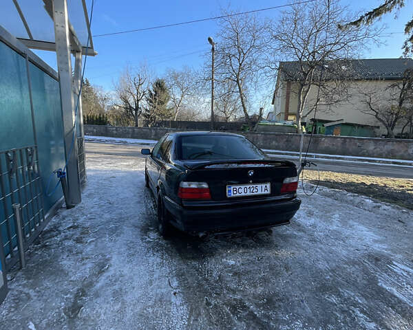 Черный БМВ 3 Серия, объемом двигателя 1.99 л и пробегом 245 тыс. км за 5200 $, фото 14 на Automoto.ua