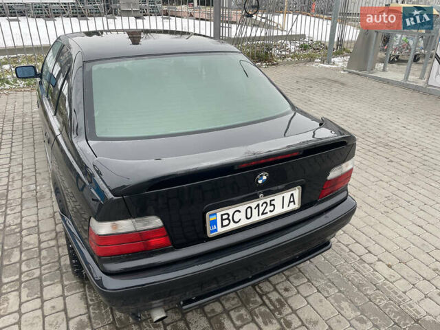 Черный БМВ 3 Серия, объемом двигателя 1.99 л и пробегом 245 тыс. км за 5200 $, фото 7 на Automoto.ua