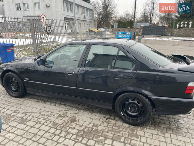 Черный БМВ 3 Серия, объемом двигателя 1.99 л и пробегом 245 тыс. км за 5200 $, фото 9 на Automoto.ua