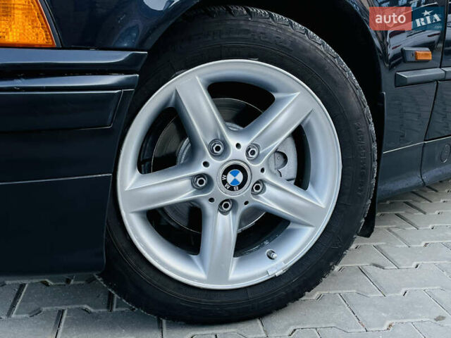 Черный БМВ 3 Серия, объемом двигателя 1.8 л и пробегом 250 тыс. км за 2850 $, фото 11 на Automoto.ua