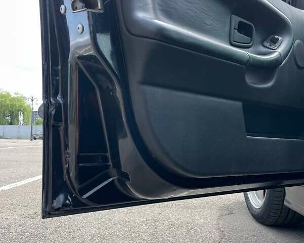 Черный БМВ 3 Серия, объемом двигателя 2 л и пробегом 510 тыс. км за 4600 $, фото 9 на Automoto.ua