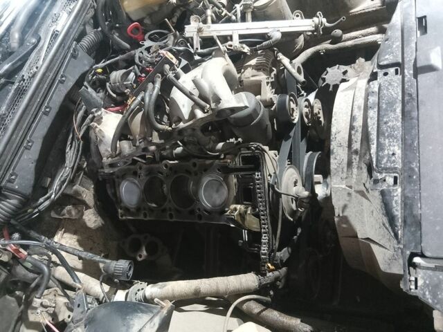 Черный БМВ 3 Серия, объемом двигателя 0 л и пробегом 501 тыс. км за 2700 $, фото 21 на Automoto.ua