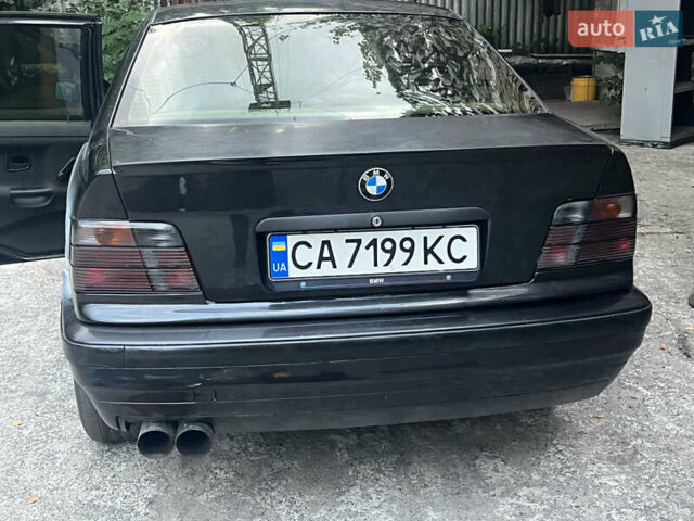 Чорний БМВ 3 Серія, об'ємом двигуна 2 л та пробігом 410 тис. км за 2800 $, фото 3 на Automoto.ua