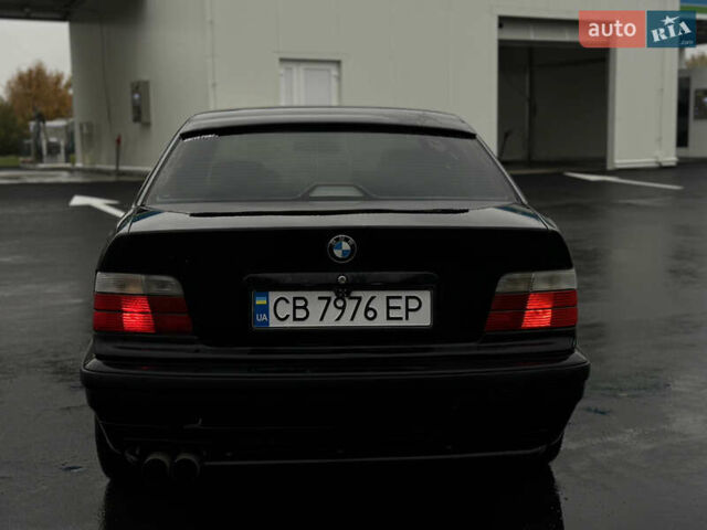Черный БМВ 3 Серия, объемом двигателя 2.5 л и пробегом 308 тыс. км за 4300 $, фото 3 на Automoto.ua