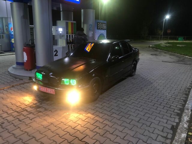 Чорний БМВ 3 Серія, об'ємом двигуна 2 л та пробігом 300 тис. км за 1550 $, фото 5 на Automoto.ua