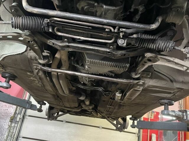 Черный БМВ 3 Серия, объемом двигателя 2 л и пробегом 415 тыс. км за 3800 $, фото 7 на Automoto.ua