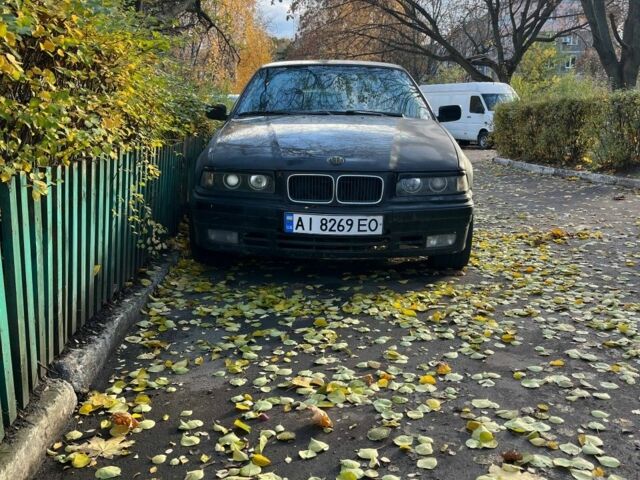 Чорний БМВ 3 Серія, об'ємом двигуна 2 л та пробігом 370 тис. км за 3300 $, фото 1 на Automoto.ua