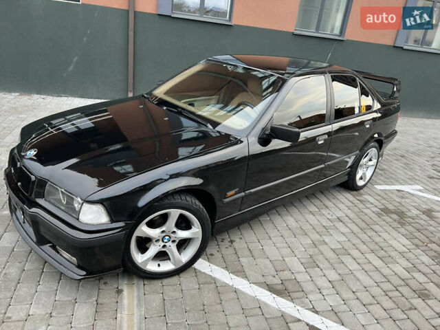 Чорний БМВ 3 Серія, об'ємом двигуна 2.5 л та пробігом 337 тис. км за 3999 $, фото 2 на Automoto.ua