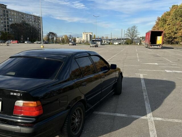 Черный БМВ 3 Серия, объемом двигателя 2.5 л и пробегом 425 тыс. км за 4700 $, фото 5 на Automoto.ua