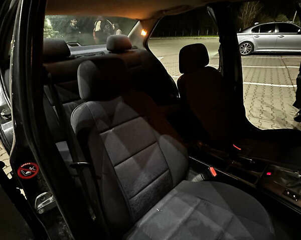 Чорний БМВ 3 Серія, об'ємом двигуна 1.8 л та пробігом 310 тис. км за 2500 $, фото 7 на Automoto.ua