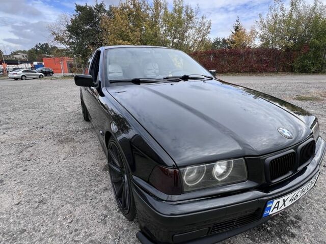 Черный БМВ 3 Серия, объемом двигателя 2 л и пробегом 380 тыс. км за 3800 $, фото 4 на Automoto.ua