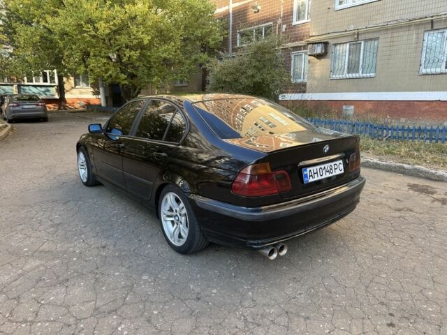 Черный БМВ 3 Серия, объемом двигателя 2 л и пробегом 430 тыс. км за 5000 $, фото 4 на Automoto.ua