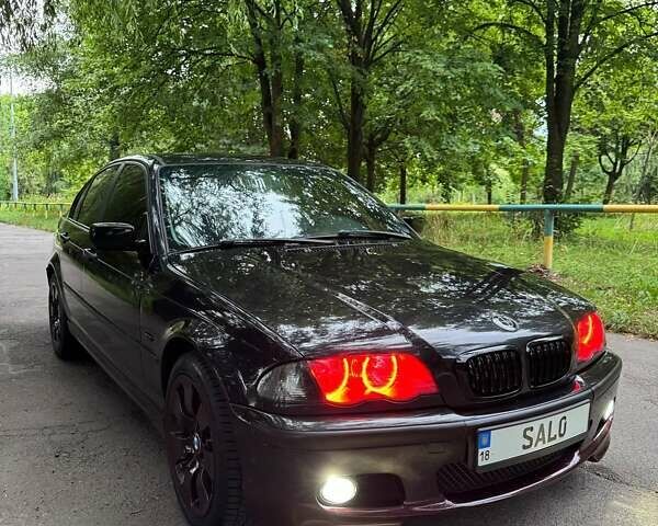 Черный БМВ 3 Серия, объемом двигателя 1.9 л и пробегом 350 тыс. км за 4199 $, фото 6 на Automoto.ua