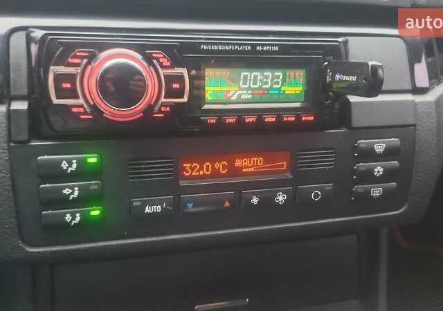 Черный БМВ 3 Серия, объемом двигателя 1.9 л и пробегом 337 тыс. км за 4000 $, фото 17 на Automoto.ua