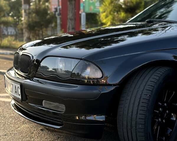 Чорний БМВ 3 Серія, об'ємом двигуна 1.9 л та пробігом 337 тис. км за 4300 $, фото 3 на Automoto.ua