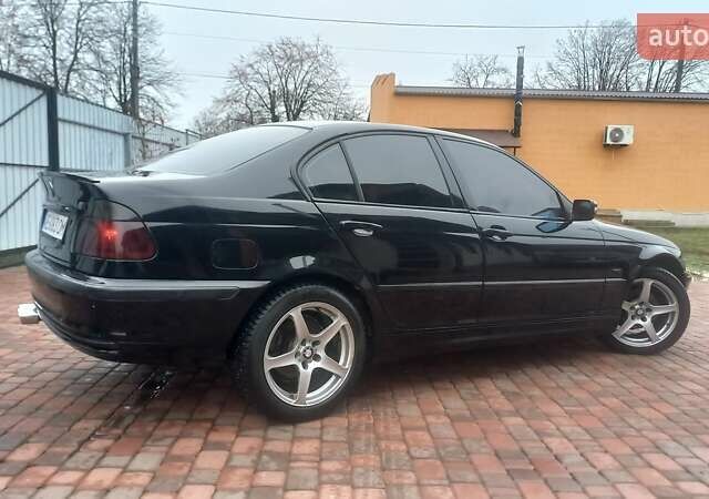 Черный БМВ 3 Серия, объемом двигателя 1.9 л и пробегом 337 тыс. км за 4000 $, фото 8 на Automoto.ua