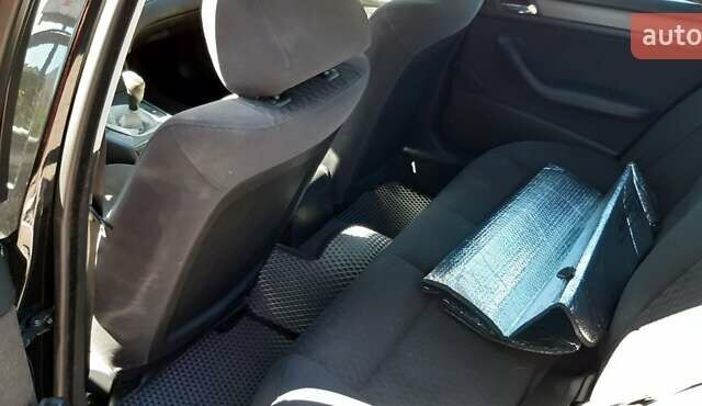 Чорний БМВ 3 Серія, об'ємом двигуна 1.9 л та пробігом 172 тис. км за 5700 $, фото 3 на Automoto.ua