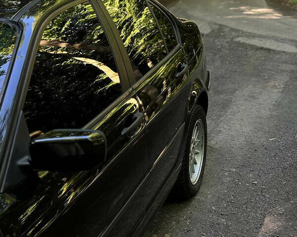 Черный БМВ 3 Серия, объемом двигателя 1.9 л и пробегом 325 тыс. км за 4600 $, фото 3 на Automoto.ua