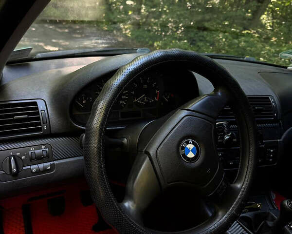 Черный БМВ 3 Серия, объемом двигателя 1.9 л и пробегом 325 тыс. км за 4600 $, фото 6 на Automoto.ua