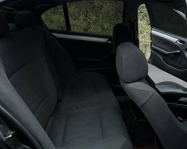 Черный БМВ 3 Серия, объемом двигателя 2 л и пробегом 330 тыс. км за 3499 $, фото 30 на Automoto.ua