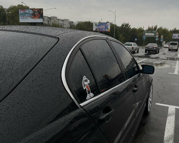 Черный БМВ 3 Серия, объемом двигателя 2 л и пробегом 338 тыс. км за 6700 $, фото 6 на Automoto.ua