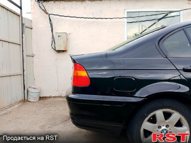 Черный БМВ 3 Серия, объемом двигателя 1.9 л и пробегом 370 тыс. км за 3500 $, фото 5 на Automoto.ua