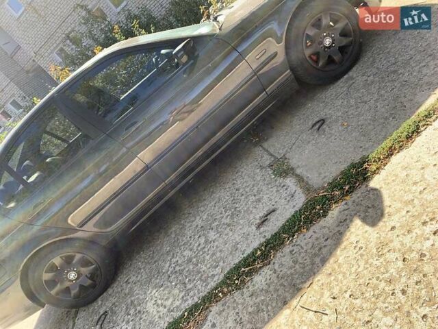 Черный БМВ 3 Серия, объемом двигателя 1.9 л и пробегом 324 тыс. км за 3100 $, фото 10 на Automoto.ua