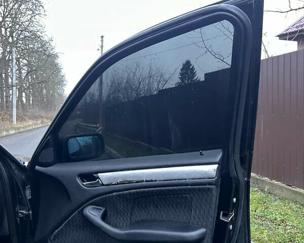 Черный БМВ 3 Серия, объемом двигателя 2 л и пробегом 330 тыс. км за 3499 $, фото 24 на Automoto.ua