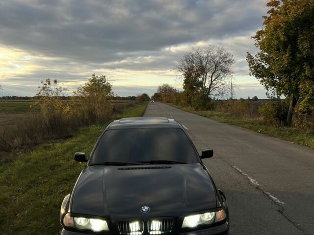 Черный БМВ 3 Серия, объемом двигателя 2 л и пробегом 429 тыс. км за 4450 $, фото 5 на Automoto.ua