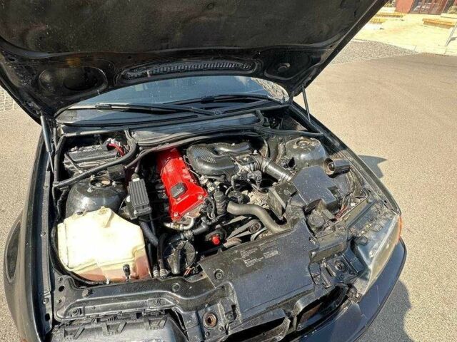 Чорний БМВ 3 Серія, об'ємом двигуна 1.9 л та пробігом 312 тис. км за 3500 $, фото 8 на Automoto.ua