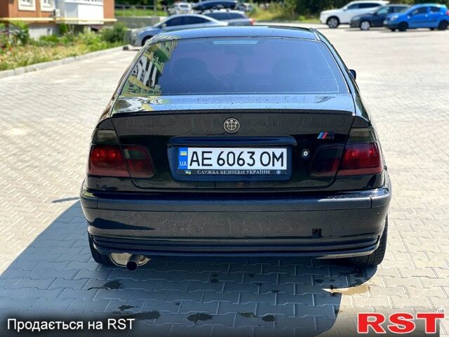 Черный БМВ 3 Серия, объемом двигателя 1.9 л и пробегом 300 тыс. км за 4500 $, фото 3 на Automoto.ua