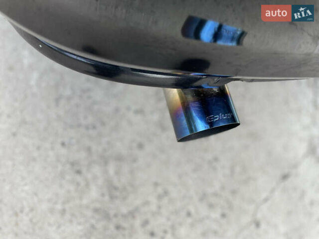 Черный БМВ 3 Серия, объемом двигателя 1.9 л и пробегом 390 тыс. км за 3199 $, фото 4 на Automoto.ua