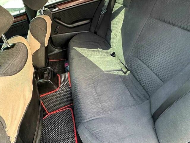 Чорний БМВ 3 Серія, об'ємом двигуна 1.9 л та пробігом 312 тис. км за 3500 $, фото 7 на Automoto.ua