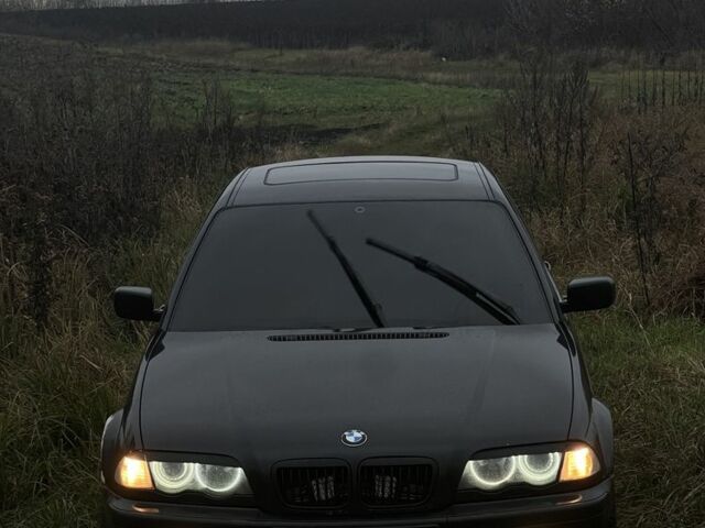 Черный БМВ 3 Серия, объемом двигателя 2 л и пробегом 429 тыс. км за 4450 $, фото 6 на Automoto.ua