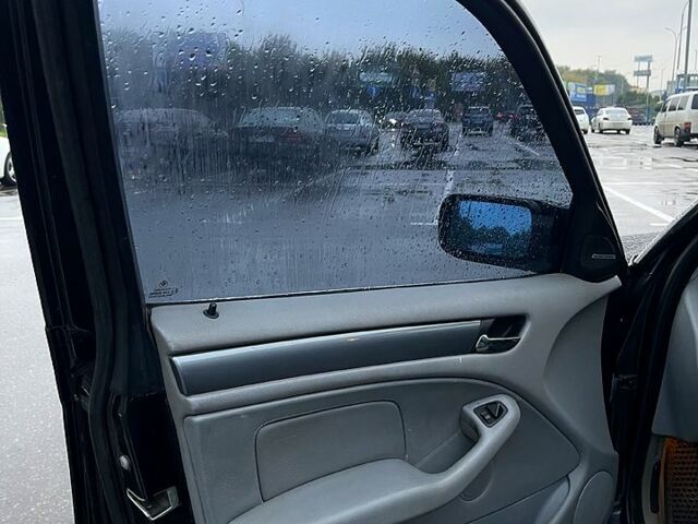 Черный БМВ 3 Серия, объемом двигателя 2 л и пробегом 338 тыс. км за 6700 $, фото 1 на Automoto.ua