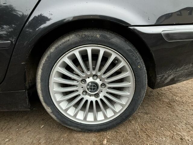 Черный БМВ 3 Серия, объемом двигателя 1.9 л и пробегом 348 тыс. км за 4000 $, фото 5 на Automoto.ua