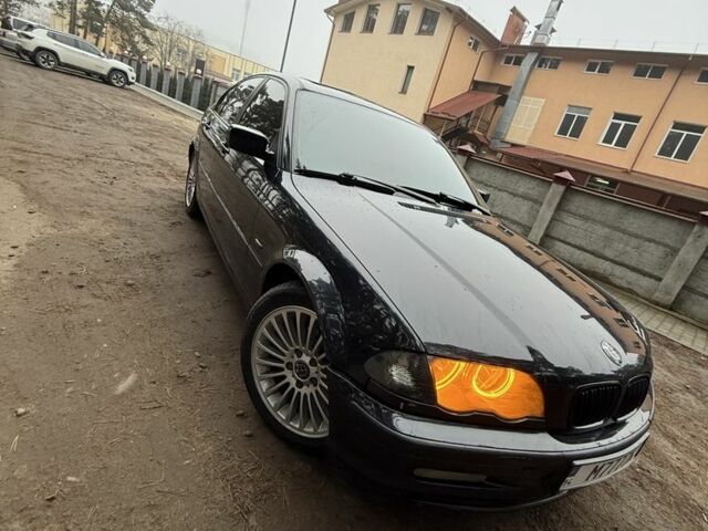 Черный БМВ 3 Серия, объемом двигателя 1.9 л и пробегом 348 тыс. км за 4000 $, фото 1 на Automoto.ua