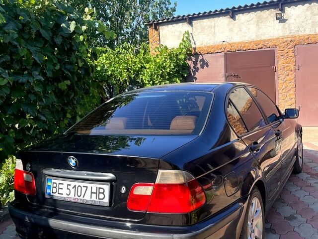 Черный БМВ 3 Серия, объемом двигателя 2 л и пробегом 312 тыс. км за 4500 $, фото 1 на Automoto.ua