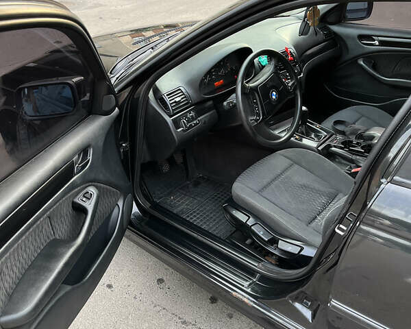 Черный БМВ 3 Серия, объемом двигателя 1.9 л и пробегом 380 тыс. км за 4000 $, фото 25 на Automoto.ua