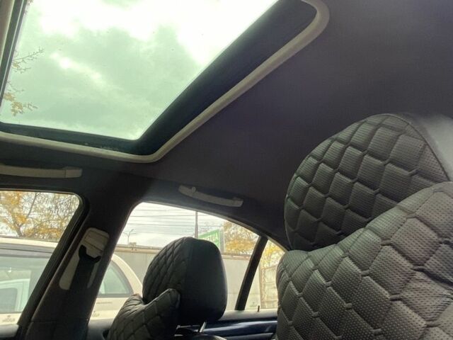 Черный БМВ 3 Серия, объемом двигателя 1.9 л и пробегом 329 тыс. км за 4400 $, фото 9 на Automoto.ua