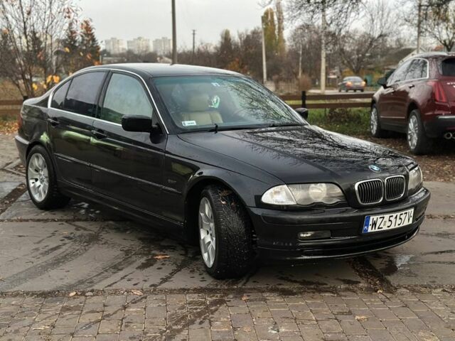 Чорний БМВ 3 Серія, об'ємом двигуна 2.5 л та пробігом 326 тис. км за 2500 $, фото 1 на Automoto.ua