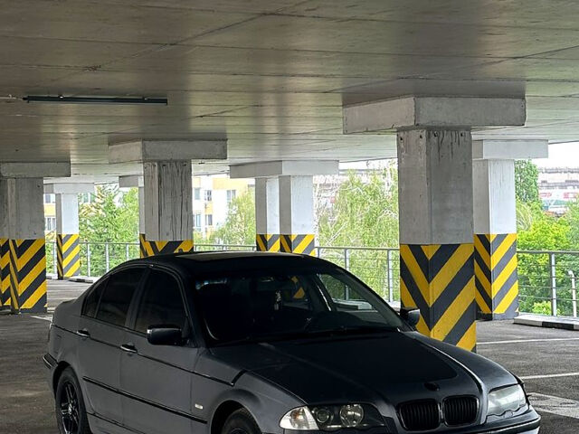 Чорний БМВ 3 Серія, об'ємом двигуна 2 л та пробігом 400 тис. км за 3500 $, фото 1 на Automoto.ua