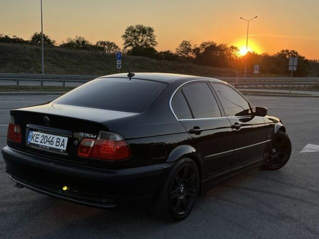 Черный БМВ 3 Серия, объемом двигателя 2.9 л и пробегом 400 тыс. км за 5300 $, фото 5 на Automoto.ua